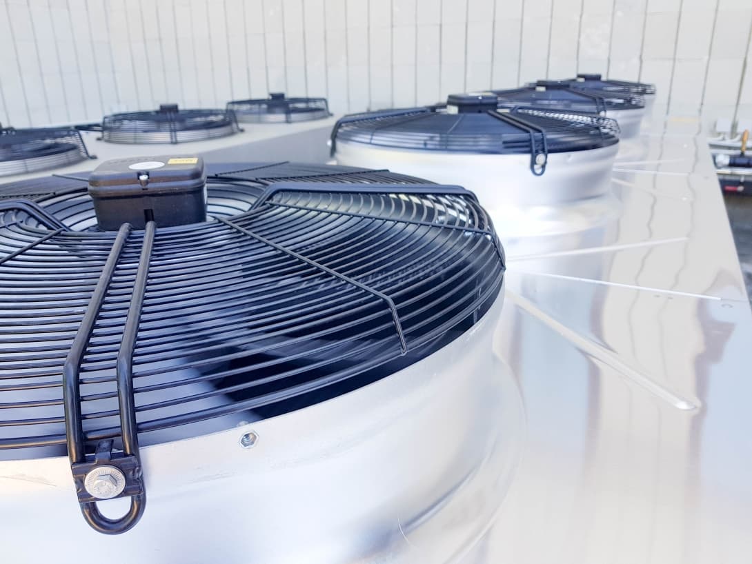 Dry cooler fans of the data center cooling system